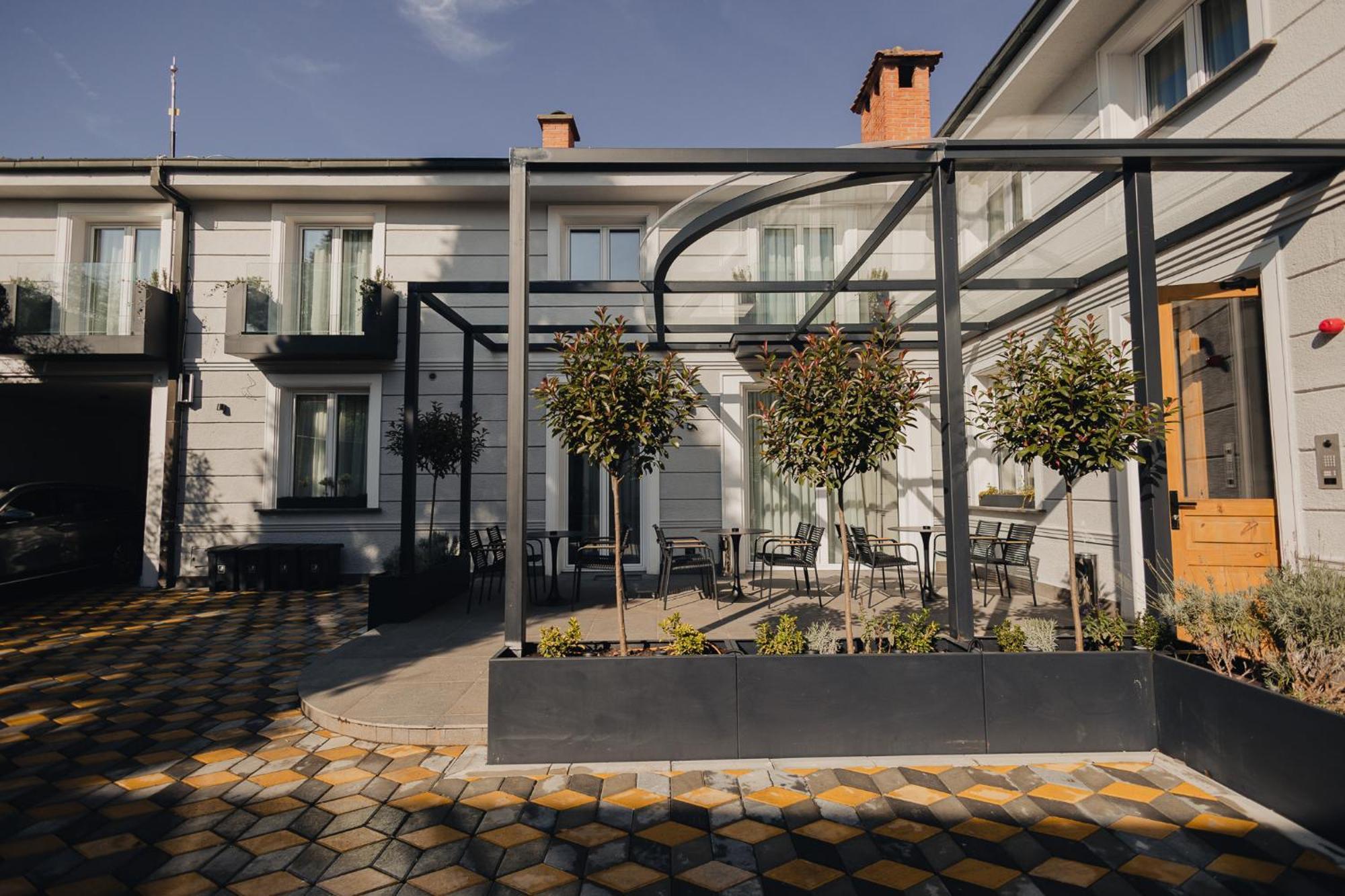 Hotel Flaneur Belgrad Exteriör bild