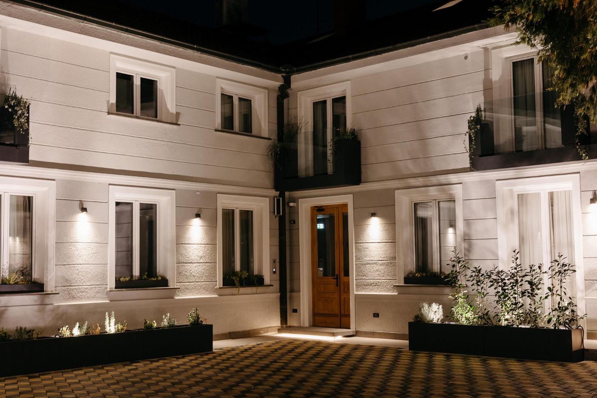 Hotel Flaneur Belgrad Exteriör bild