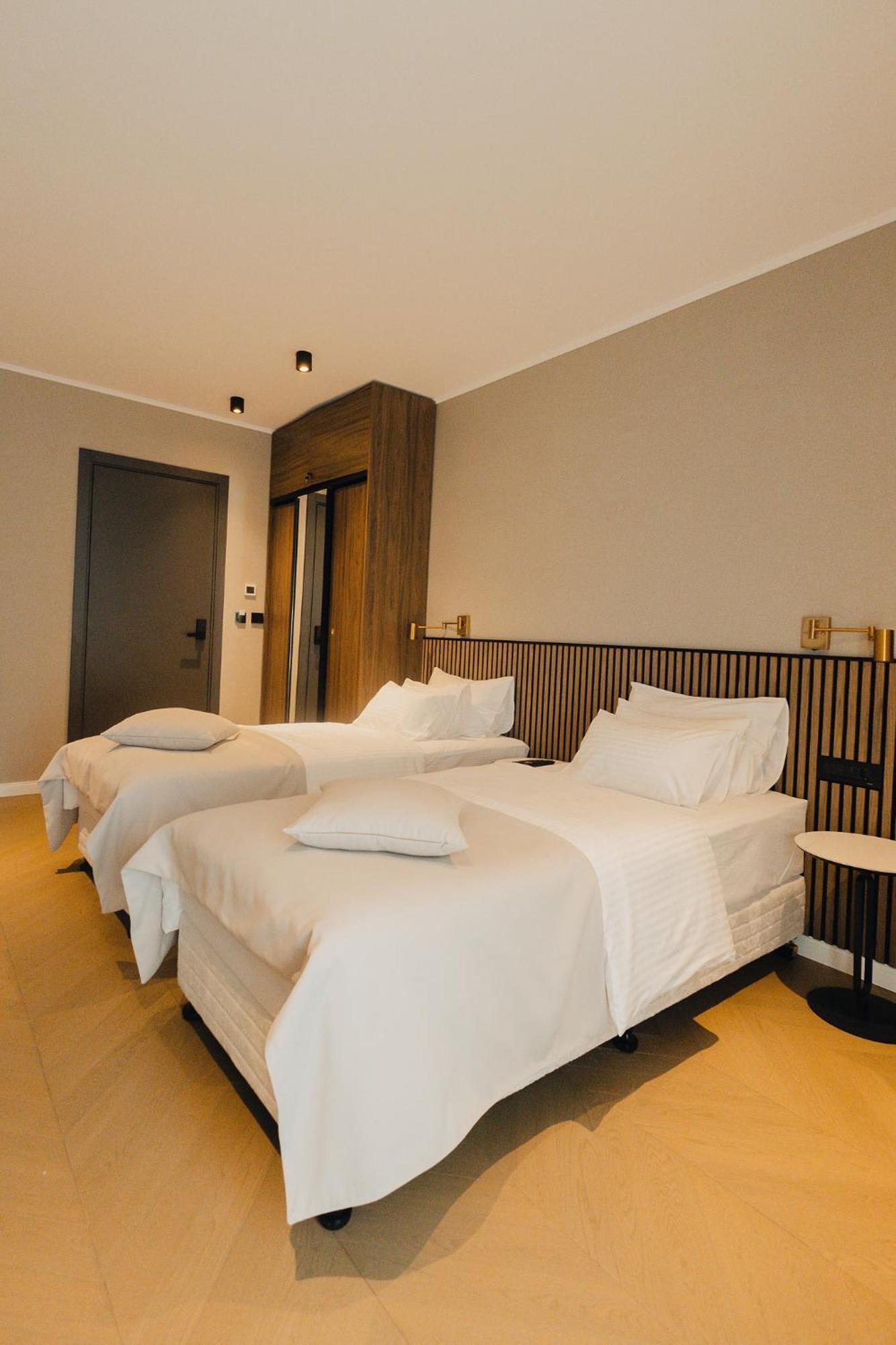 Hotel Flaneur Belgrad Exteriör bild